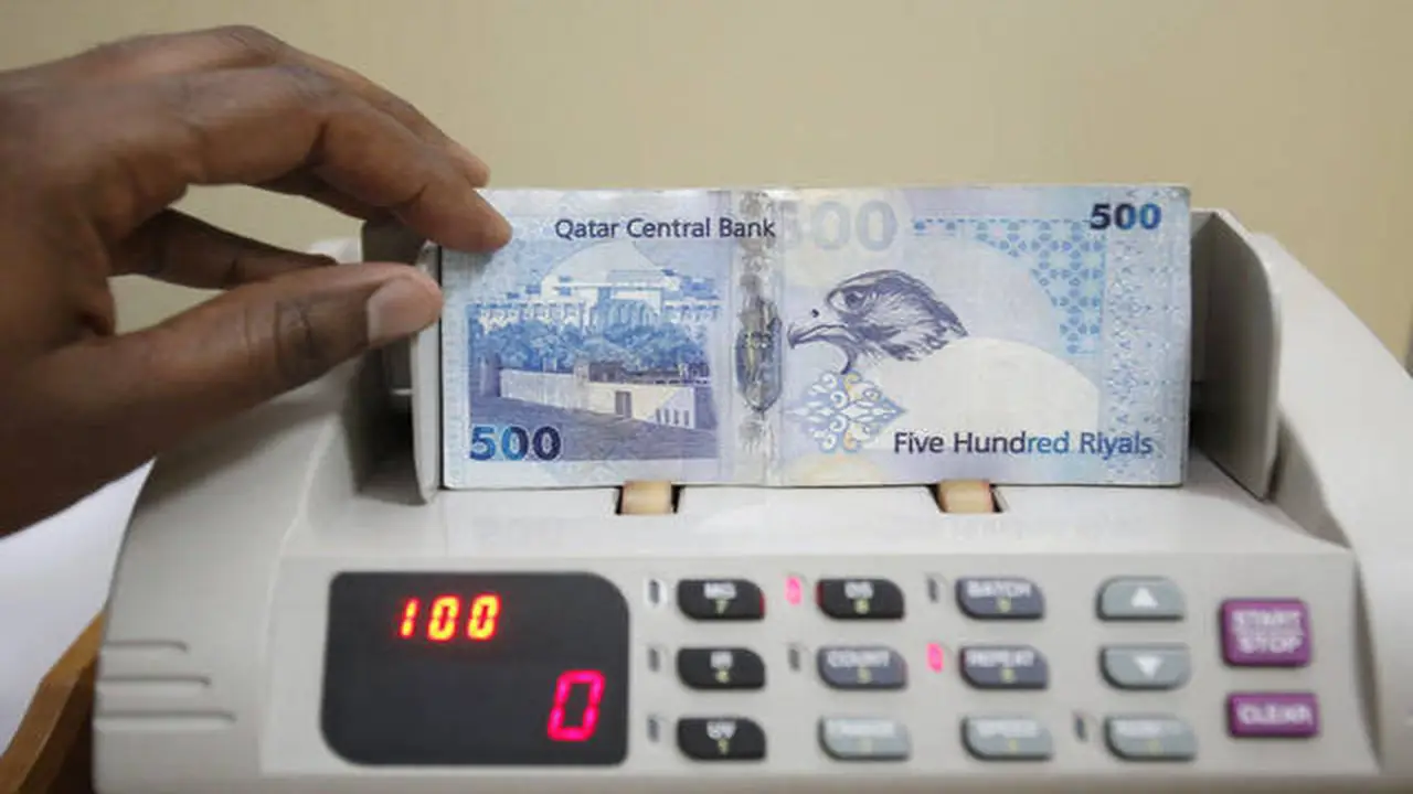 سعر صرف الريال القطري مقابل العملات العربية والأجنبية اليوم